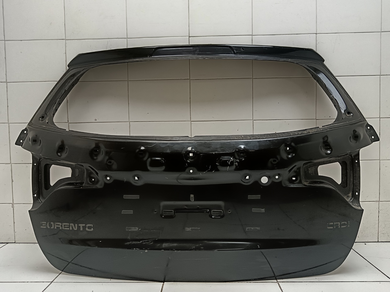 Дверь багажника на Kia Sorento 2 XM 2009-2021