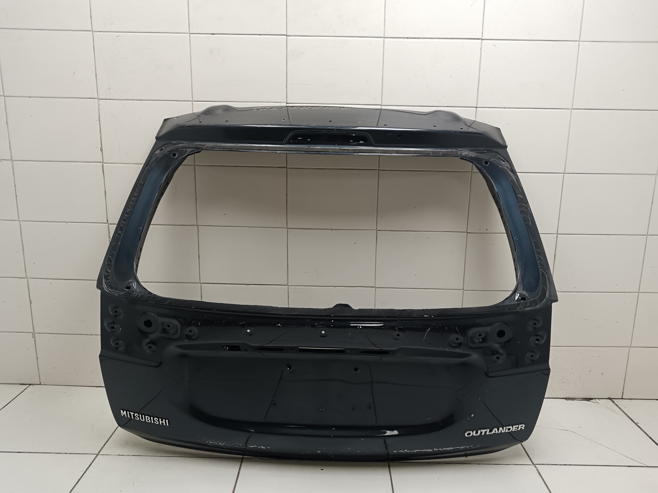 Дверь багажника на Mitsubishi Outlander 3 (GF) 2012>