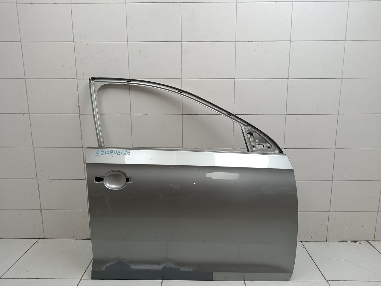 Дверь передняя правая на Skoda Rapid 2 2020> / VW Polo (RUS) 2020> / Skoda Rapid 1 2013-2020