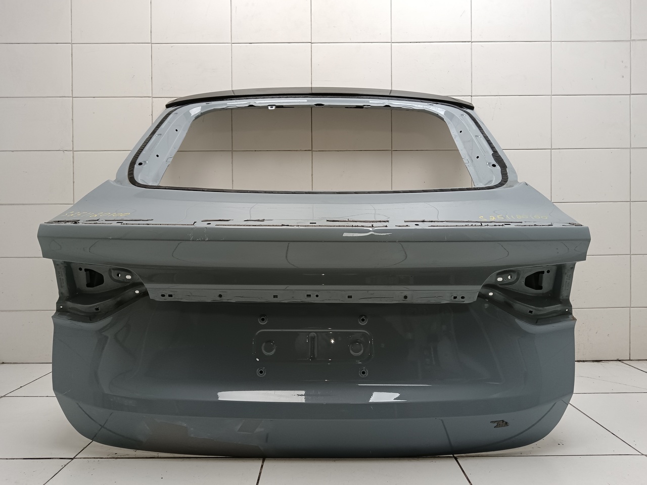 Дверь багажника на Geely Tugella 2020>