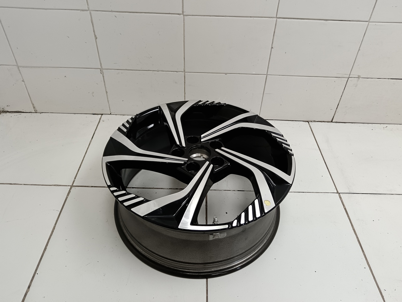 Диск колесный легкосплавный на Geely Cityray 2024>