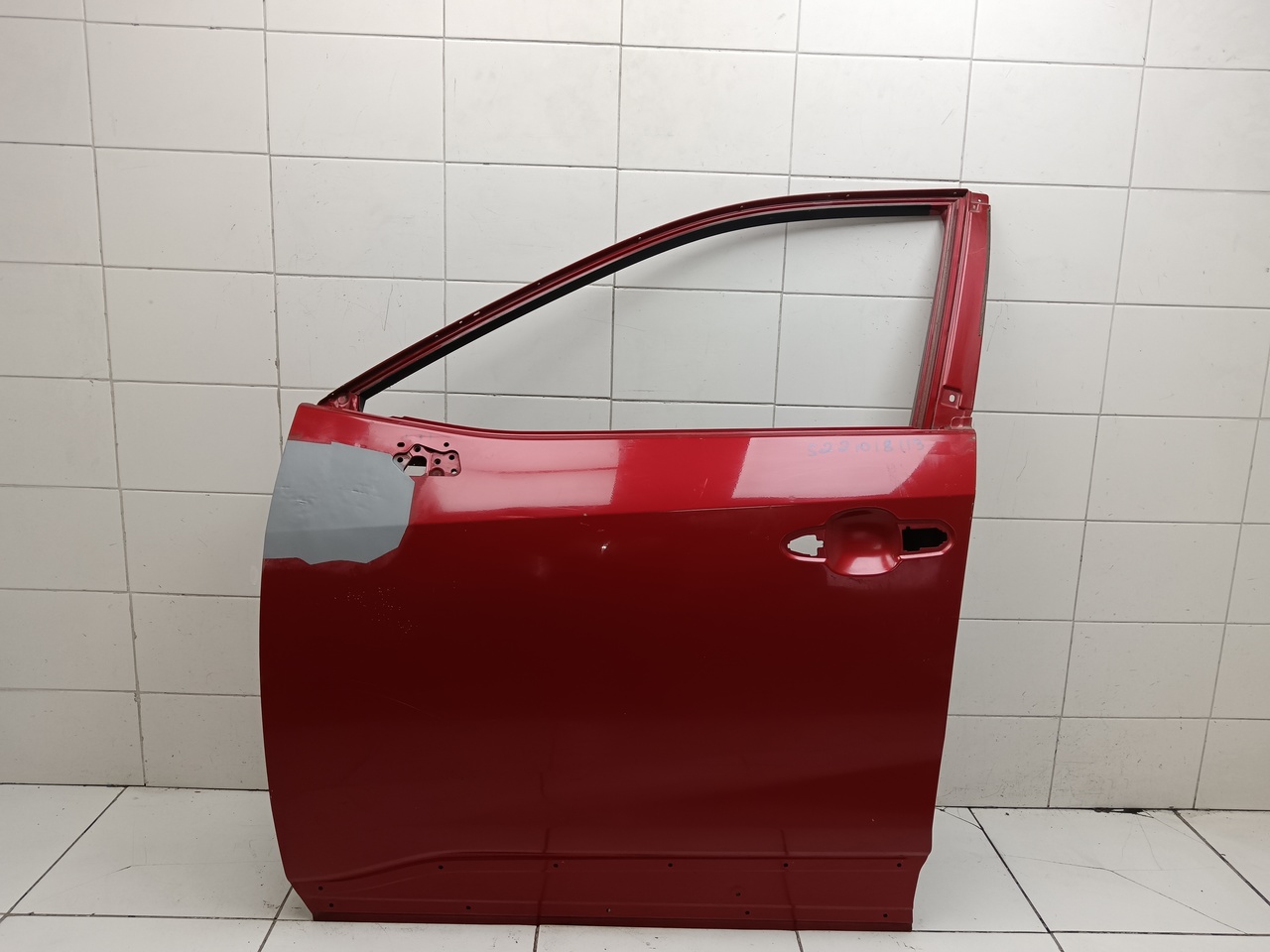 Дверь передняя левая на Toyota RAV4 XA50 2019>