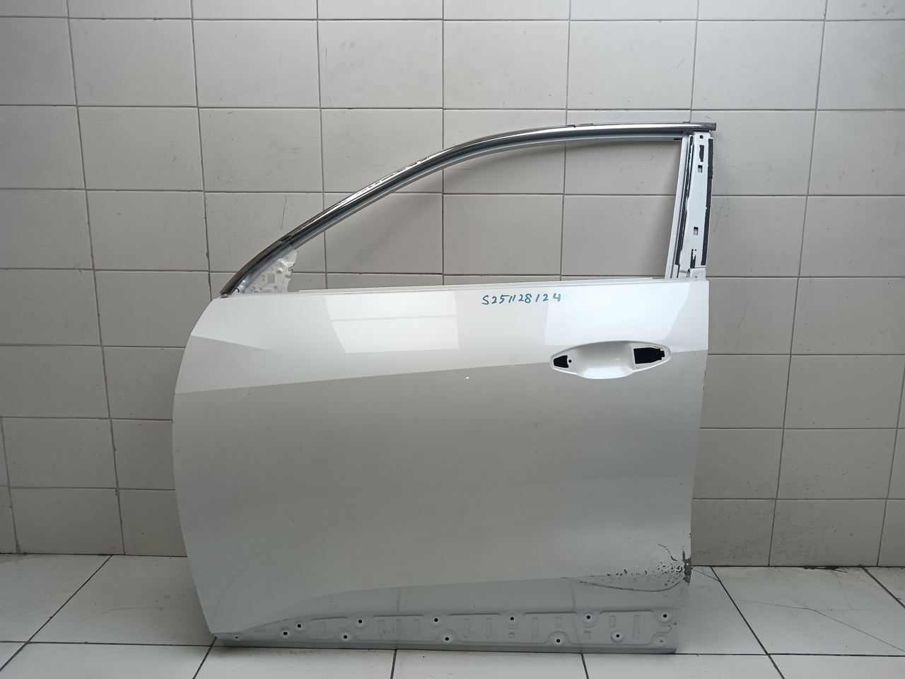 Дверь передняя левая на Haval F7 2019-2025