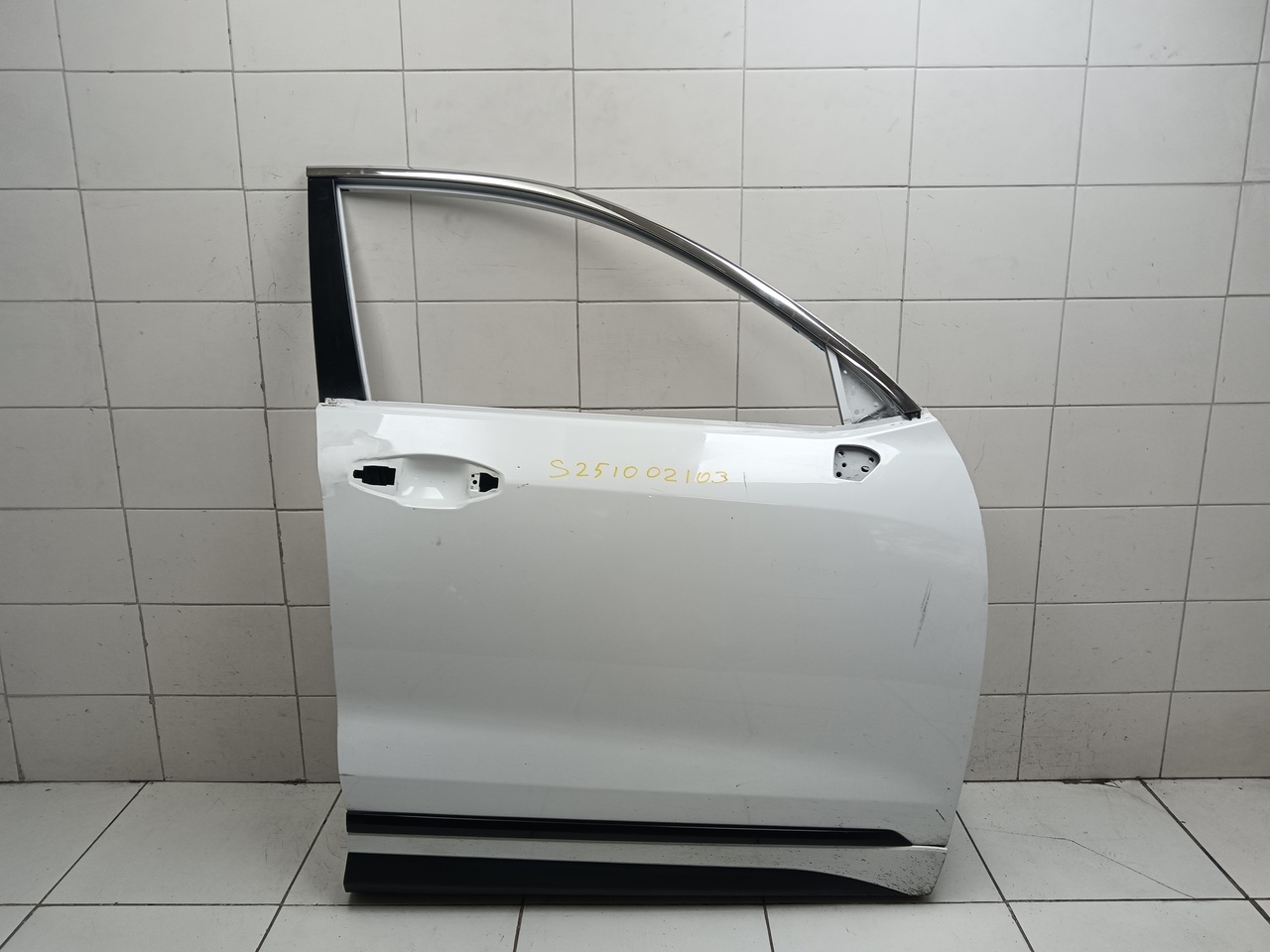 Дверь передняя правая на Exeed LX T1C 2019>