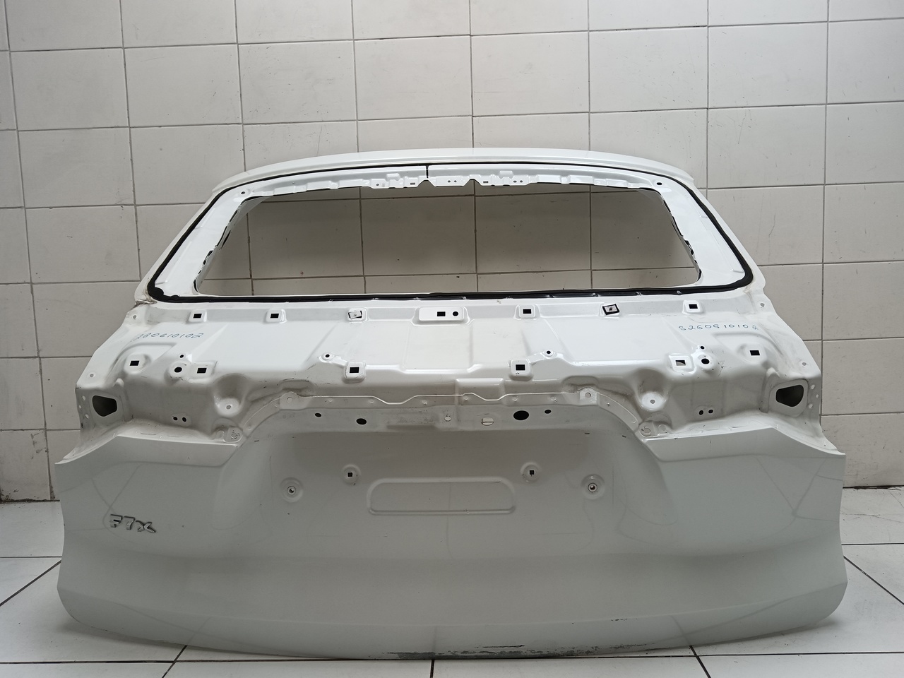 Дверь багажника на Haval F7 2019-2025