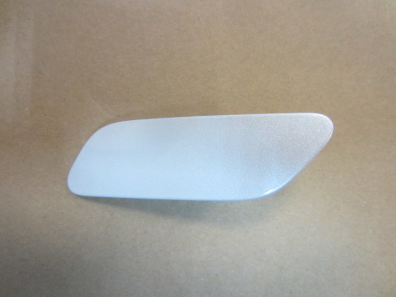 Крышка форсунки омывателя фары на Lexus NX 200 AZ20 2021>