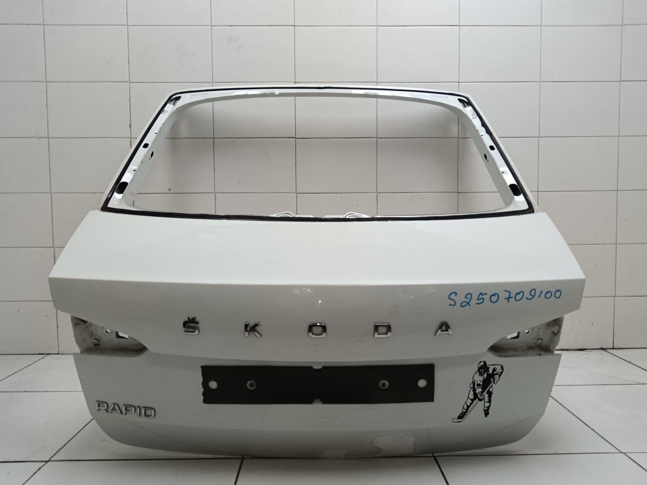 Дверь багажника на Skoda Rapid 2 2020>