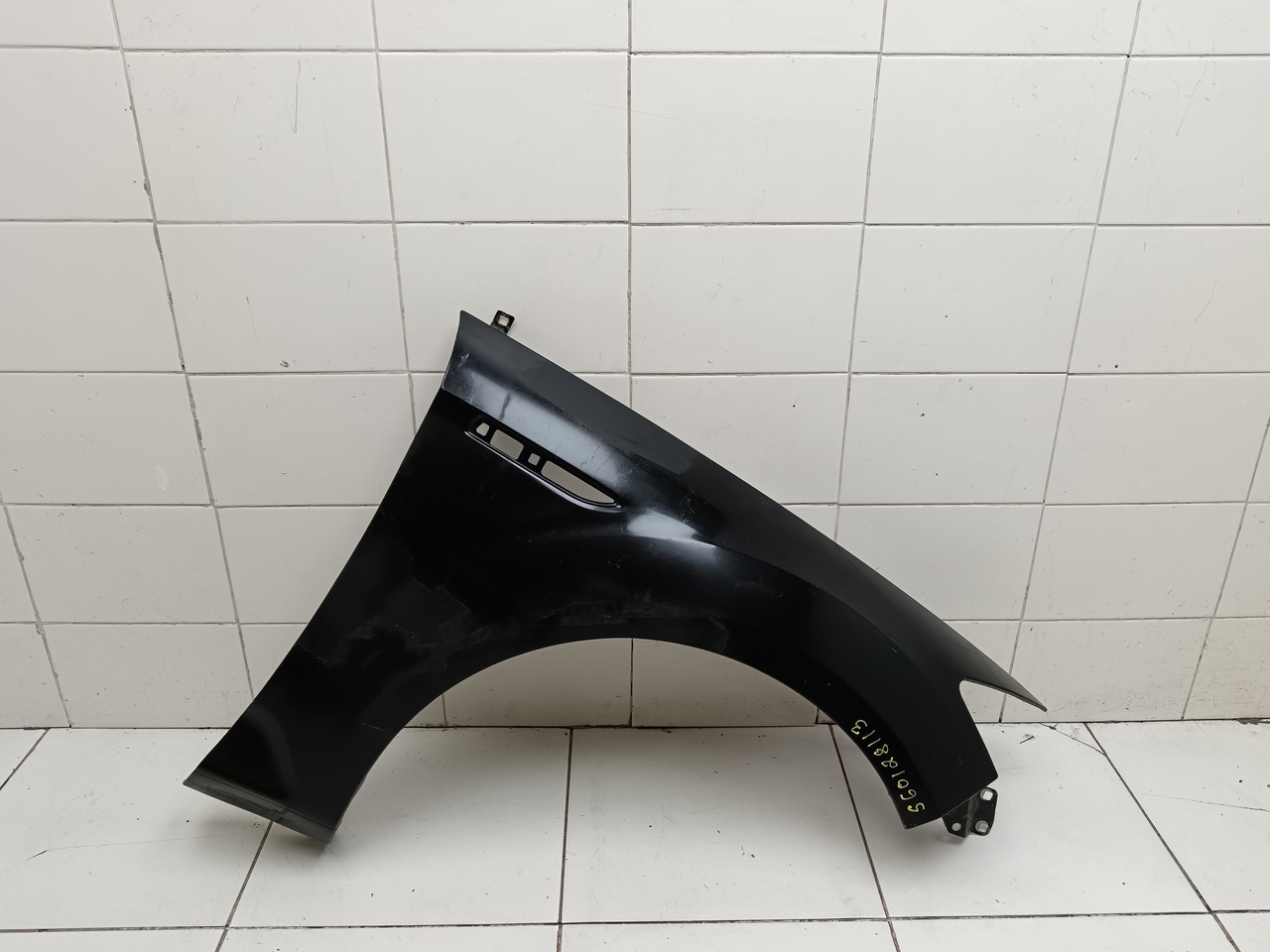 Крыло переднее правое на Ford Mondeo 4 2007-2015