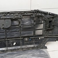 Решетка радиатора на Audi Q8 2018>