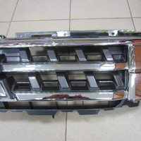Решетка радиатора на Mitsubishi Pajero / Montero 4 (V8, V9) 2007>