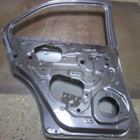 Дверь задняя правая на Suzuki Kizashi 2010>