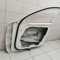 Дверь передняя правая на Mercedes Benz C Klasse W205 2014-2021