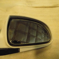Зеркало правое на Hyundai Accent 2000-2012