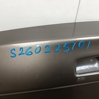 Дверь багажника на Lada Largus 2012>