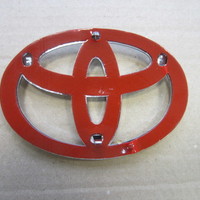 Эмблема на Toyota Corolla E18 2012-2018