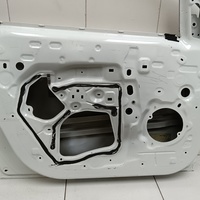 Дверь передняя левая на Renault Sandero 2 2014-2022 / Renault Logan 2 2014-2022