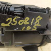 Фара противотуманная правая на Audi A4 B7 2005-2007