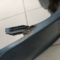 Бампер передний на Renault Logan 1 2005-2014