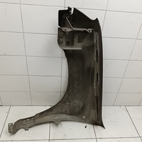 Крыло переднее правое на Renault Duster 1 2012-2021
