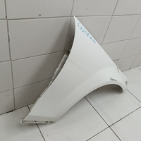 Крыло переднее правое на Mercedes Benz C Klasse W204 2007-2015