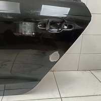 Дверь задняя левая на Audi A4 B9 2015>