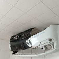 Бампер передний на Lada Largus 2012>