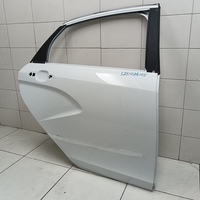 Дверь задняя правая на Lada Vesta 2015>