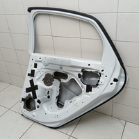 Дверь задняя правая на Lada Vesta 2015>