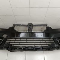 Бампер передний на Renault Sandero 2 2014-2022