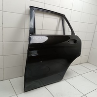 Дверь задняя левая на Mercedes Benz GLC Class X253 2015-2023