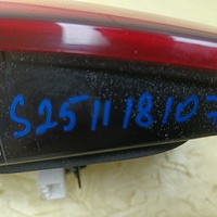 Фонарь задний внутренний правый на Lada Vesta 2015>