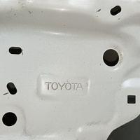 Дверь багажника на Toyota Land Cruiser (200) 2008>