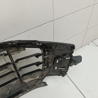 Решетка радиатора на Audi Q8 2018>