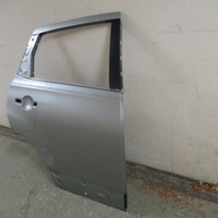 Дверь задняя правая на Nissan Qashqai (J10) 2006-2014