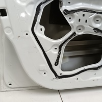 Дверь передняя левая на Renault Sandero 2 2014-2022 / Renault Logan 2 2014-2022