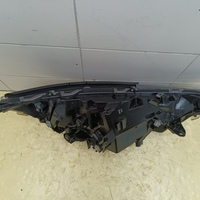 Фара левая на Toyota RAV4 XA50 2019>