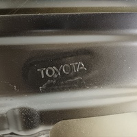 Капот на Toyota Land Cruiser 200 2008-2021