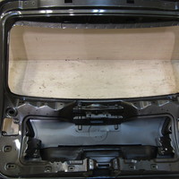 Дверь багажника на VW Touareg 2010-2018
