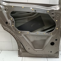 Дверь задняя левая на Land Rover Discovery Sport 2014>