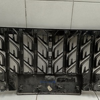 Решетка радиатора на Hongqi HS5 2019>