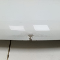 Капот на Lada Vesta 2015>