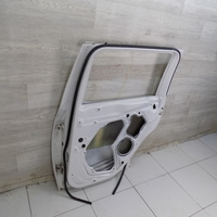 Дверь задняя правая на Skoda Yeti 2009-2018