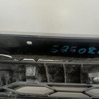 Решетка радиатора на Mitsubishi Pajero / Montero Sport (KS) 2015>