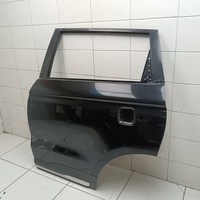 Дверь задняя левая на Geely Atlas 1 2017-2022 / Geely Atlas Pro 2019> / Belgee X70 2024>