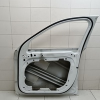 Дверь передняя правая на Volvo XC90 2015>