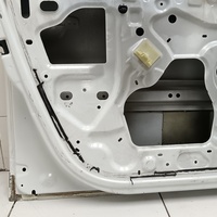 Дверь передняя левая на Renault Duster 1 2012-2021