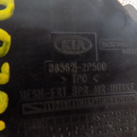 Решетка в бампер на Kia Sorento 2 XM 2009-2015
