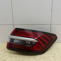 Фонарь задний наружный правый на Geely Coolray 2019>