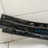 Решетка радиатора на Toyota RAV 4 2013-2019