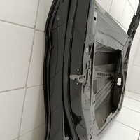 Дверь передняя левая на Mercedes Benz GLC Class C253 Coupe 2016-2023 / Mercedes Benz GLC Class X253 2015-2023